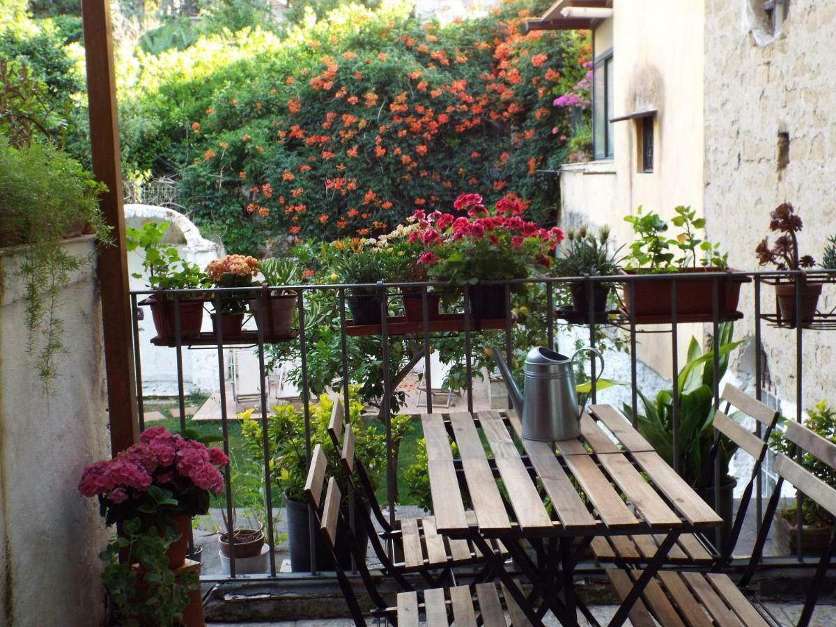 B&B Ingiropernapoli Exterior foto