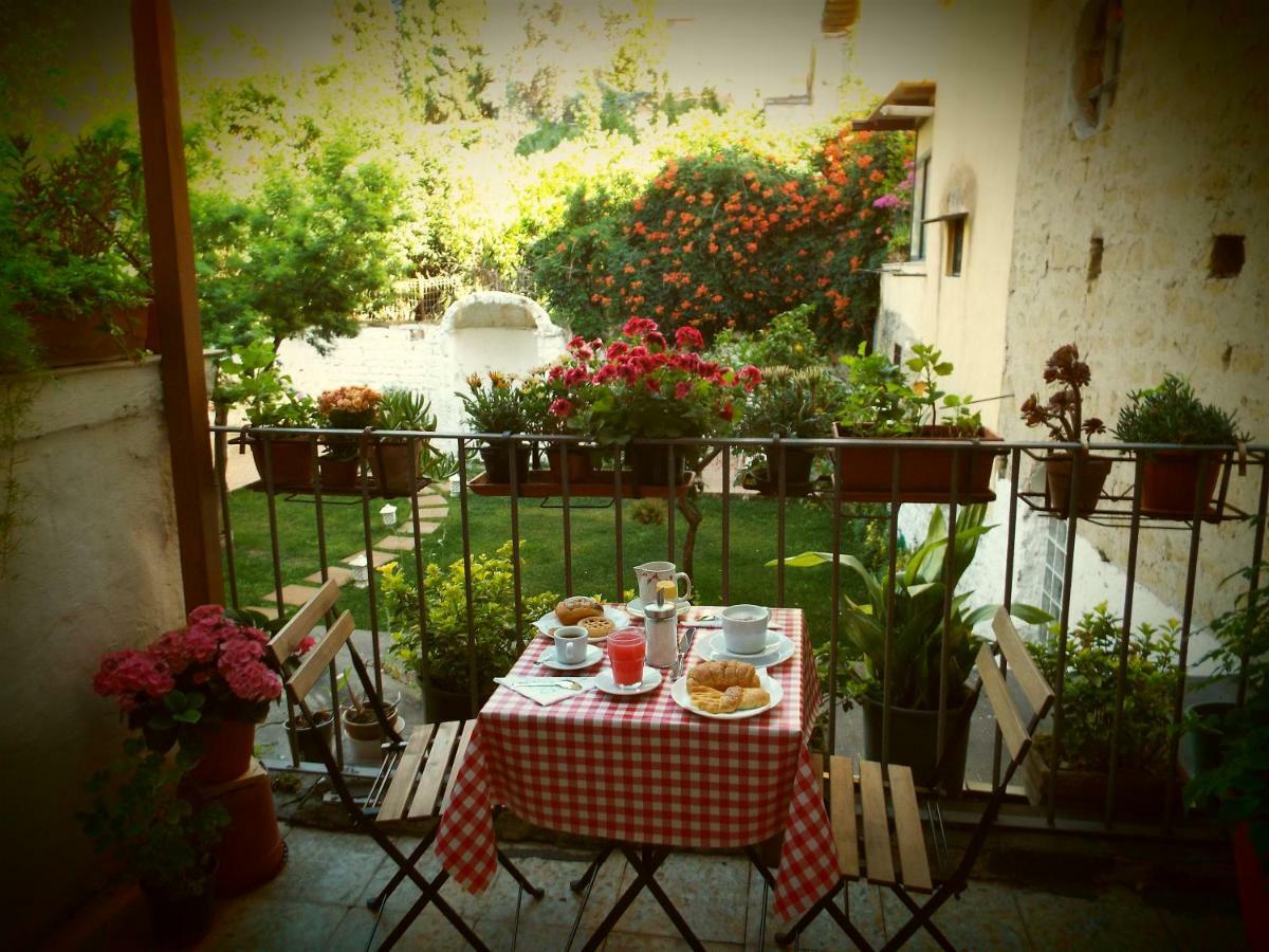 B&B Ingiropernapoli Exterior foto